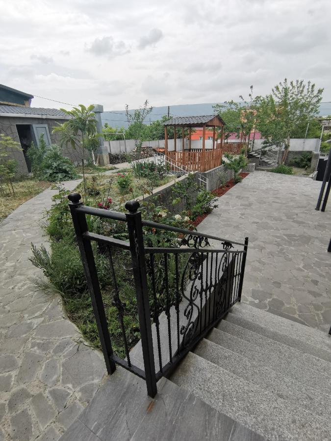 Guest House Eden Tbilisi Exteriör bild