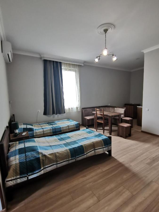Guest House Eden Tbilisi Exteriör bild