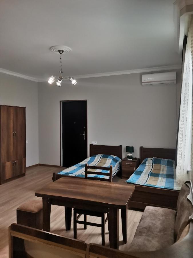 Guest House Eden Tbilisi Exteriör bild